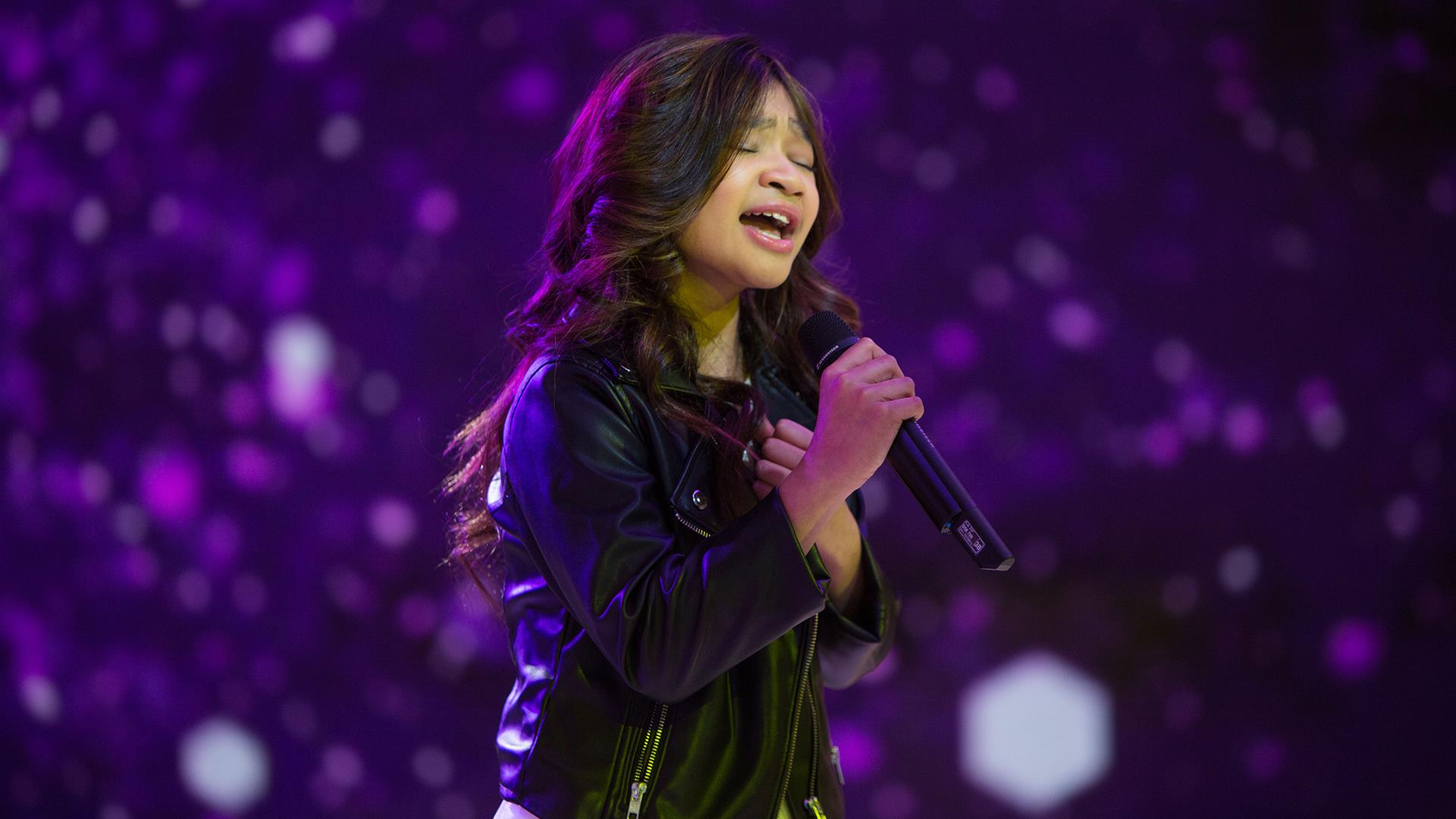 Angelica Hale age, Birthday, Height, Net Worth, Family, Salary