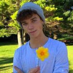 Brenden Latarte age, Birthday, Height, Net Worth, Family, Salary