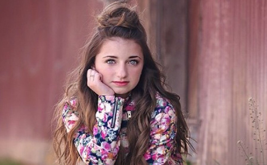 Brooklyn Mcknight age, Birthday, Height, Net Worth, Family, Salary