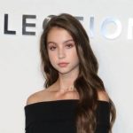 Carys Zeta Douglas age, Birthday, Height, Net Worth, Family, Salary