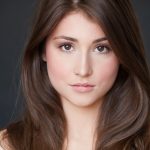 Hannah Vandenbygaart age, Birthday, Height, Net Worth, Family, Salary