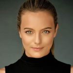 Leila George age, Birthday, Height, Net Worth, Family, Salary