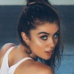 Noel Leon age, Birthday, Height, Net Worth, Family, Salary