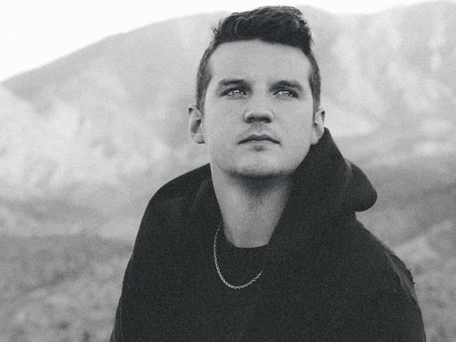 Witt Lowry age, Birthday, Height, Net Worth, Family, Salary