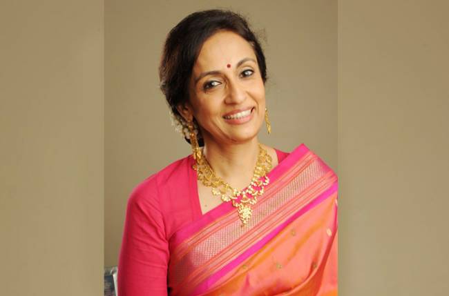Swaroop Sampat age, Birthday, Height, Net Worth, Family, Salary