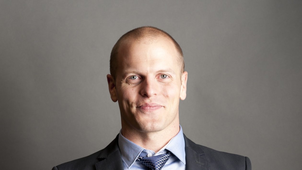Tim Ferriss Net Worth 2023: The 4-Hour Series Author’s Fortune