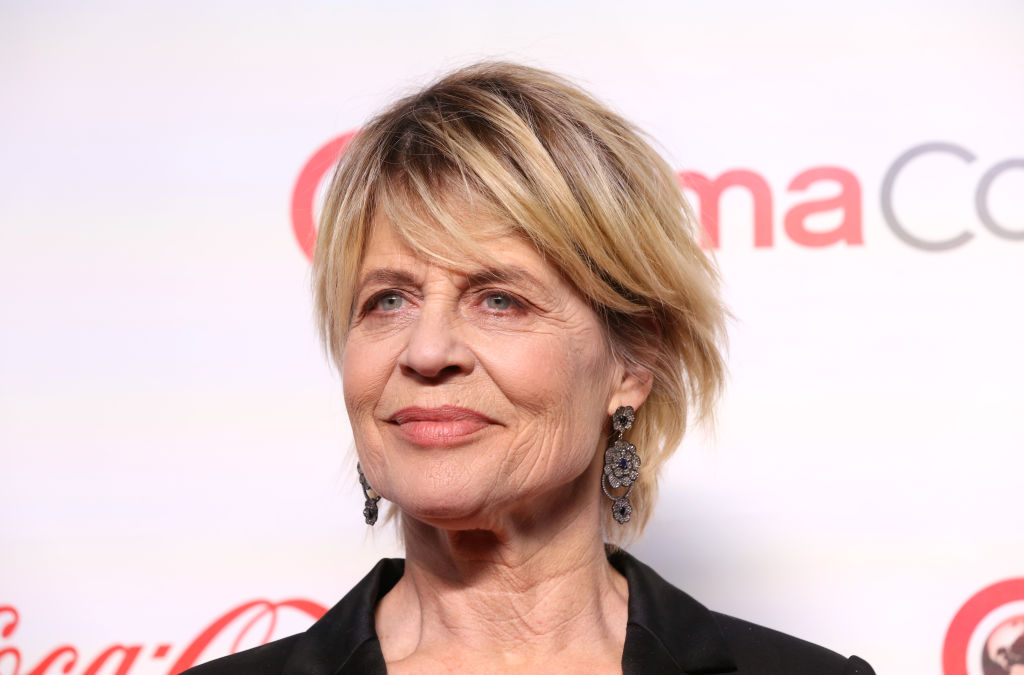 linda hamilton net worth
